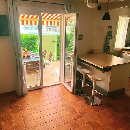 Villa Duplex 2 Avec Terrasse Et Piscine La Londe-les-Maures