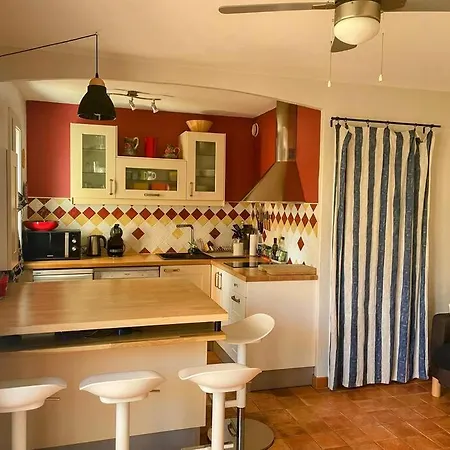Duplex 2 Avec Terrasse Et Piscine