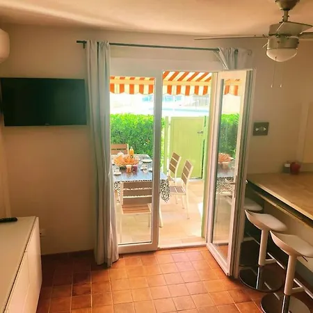 Duplex 2 Avec Terrasse Et Piscine * La Londe-les-Maures