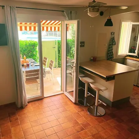 Villa Duplex 2 Avec Terrasse Et Piscine La Londe-les-Maures